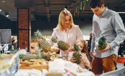 Grocery Shopping with Children: Do’s and Don’ts